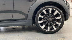 MINI Hatchback 1.5 Cooper Exclusive II 3dr Petrol Hatchback